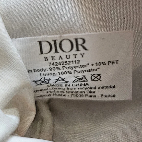 Limited Edition Dior Beauty Makeup Bag With Original Packaging - Picture 8 of 10